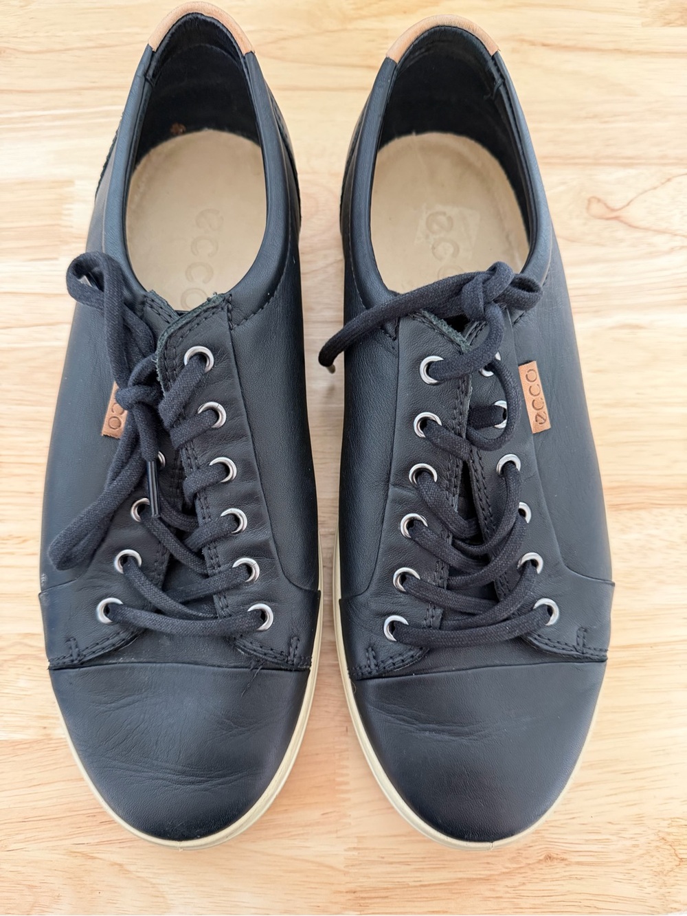 Ecco Black Leather Sneakers Size 9